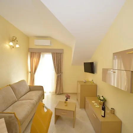 Pontus Luxury Apartments Tivat Exterior photo