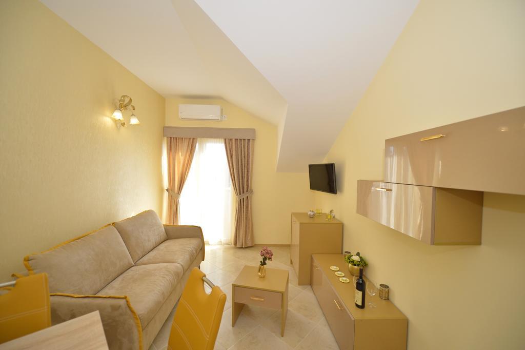Pontus Luxury * Tivat