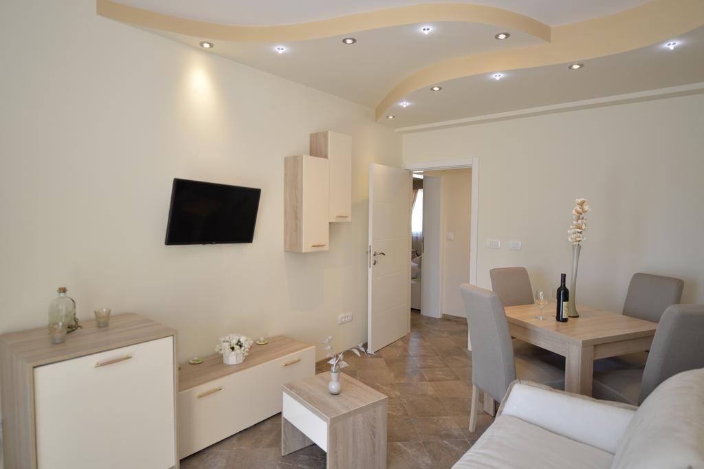 Pontus Luxury Apartment